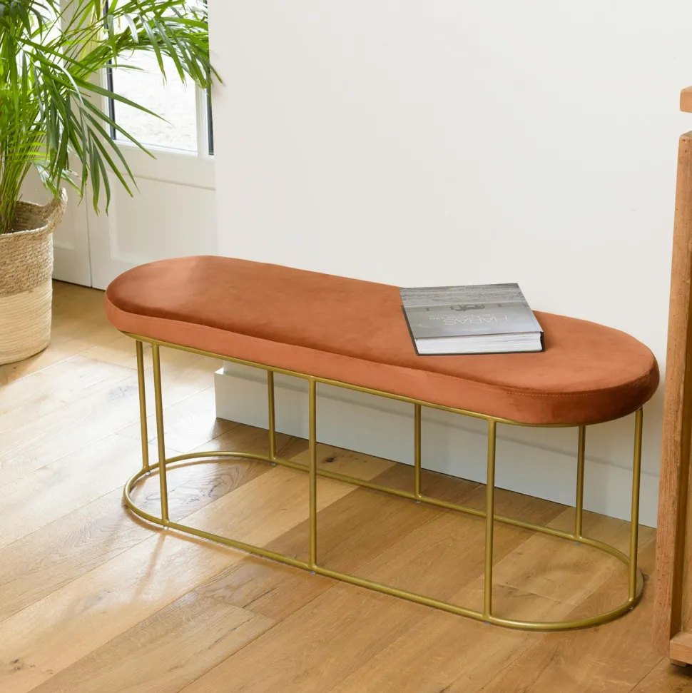 Banquette en velours rouille forme ovale TIM