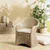 Fauteuil en kubu et rotin avec coussin blanc MANY