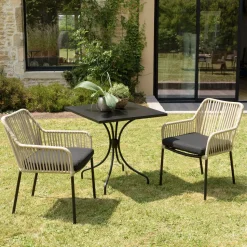 Salon de jardin 1 table carrée métal noir 70x70 cm - 2 fauteuils cordage couleur naturelle 1 coussin noir GIJON