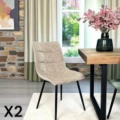 Table à manger en bois de chêne bordures naturelles 240 cm OKA