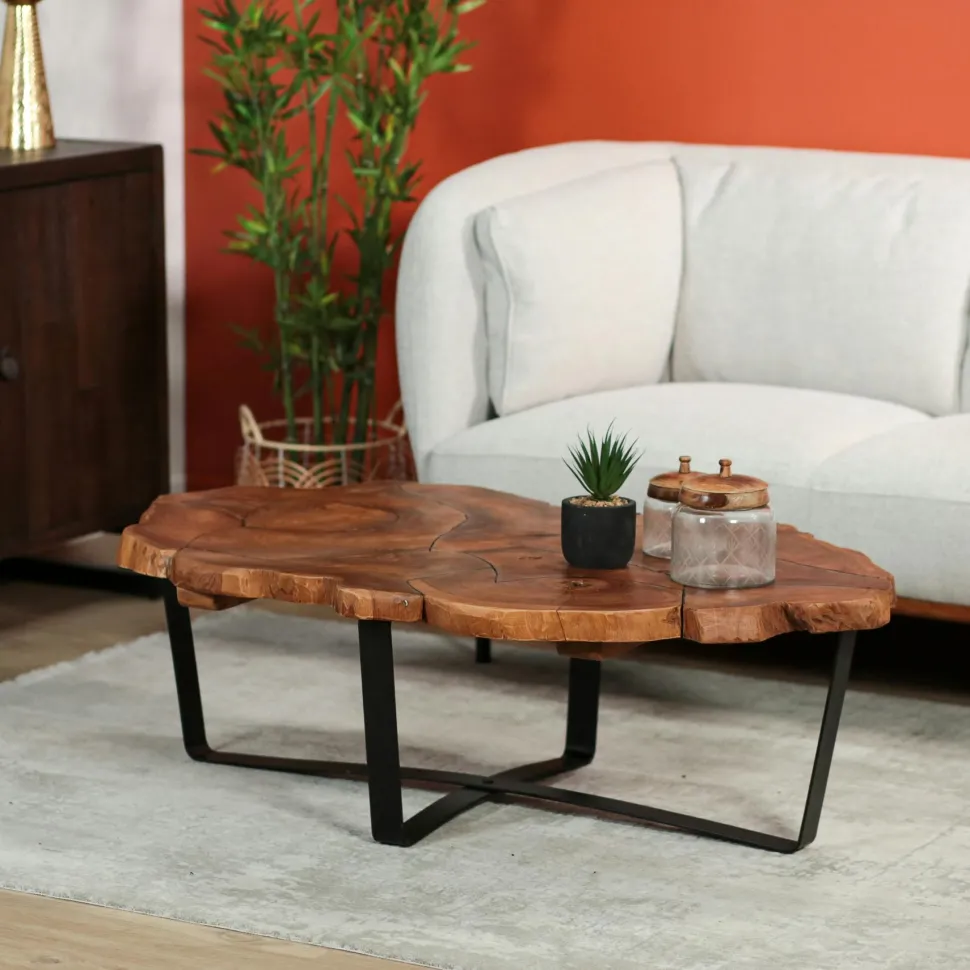 Table à manger en bois de chêne bordures naturelles 200 cm OKA