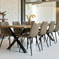 Table à rallonge en bois de chêne clair avec bordures naturelles 300 cm SAVONE